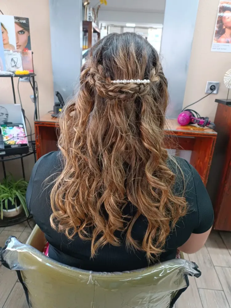 Coiffure évènemenwebp