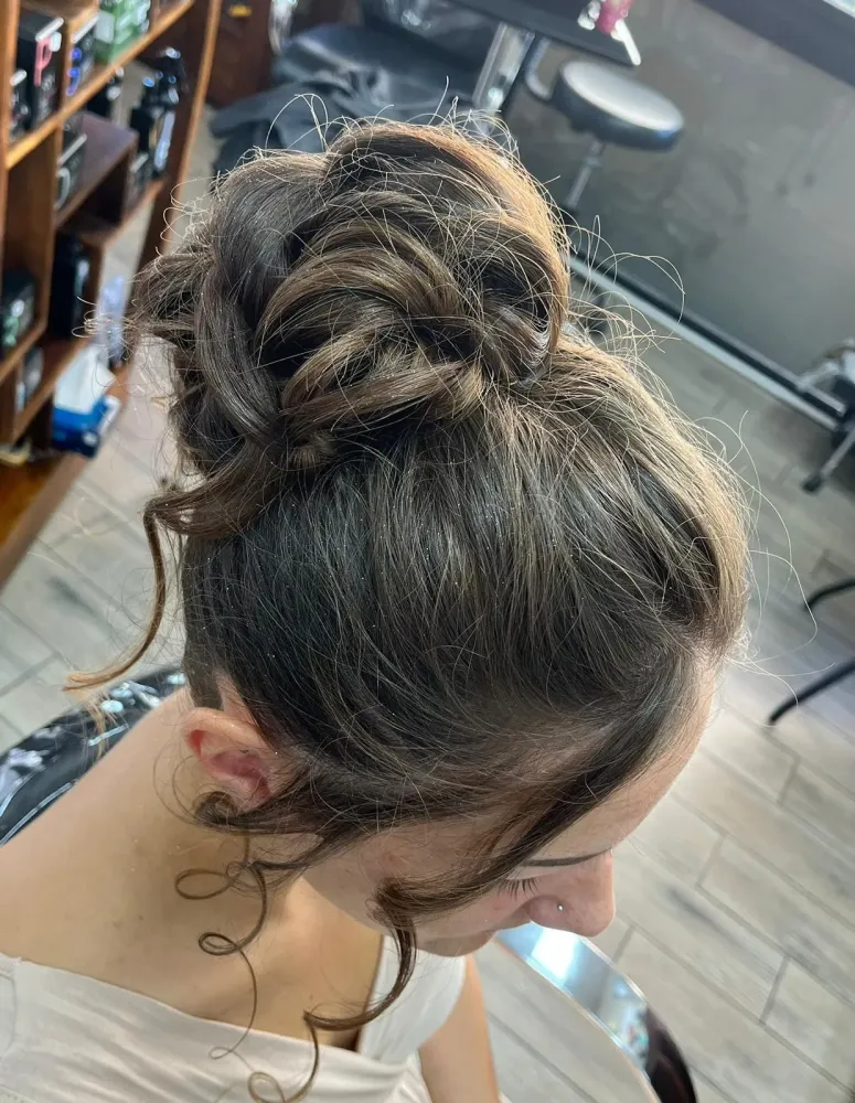 Coiffure évènemenwebp